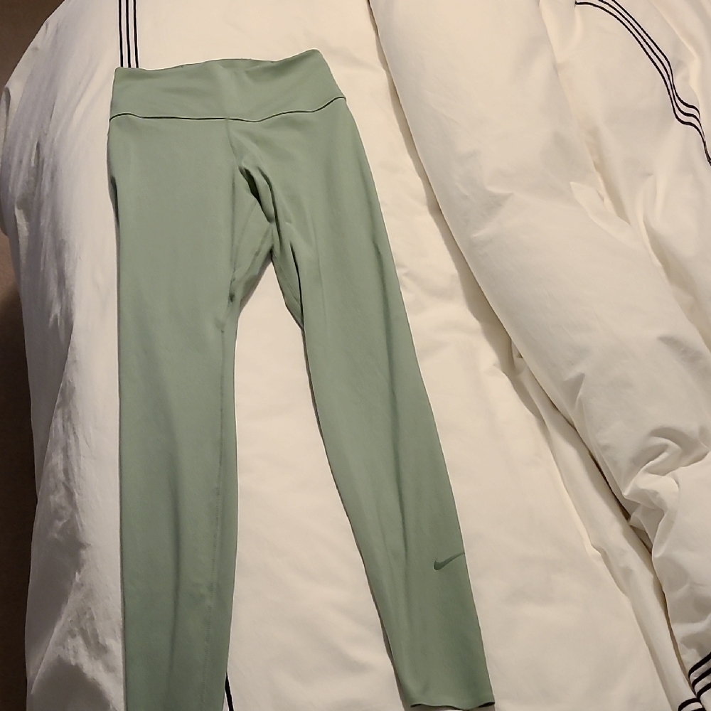 Nike Sage Green Leggings